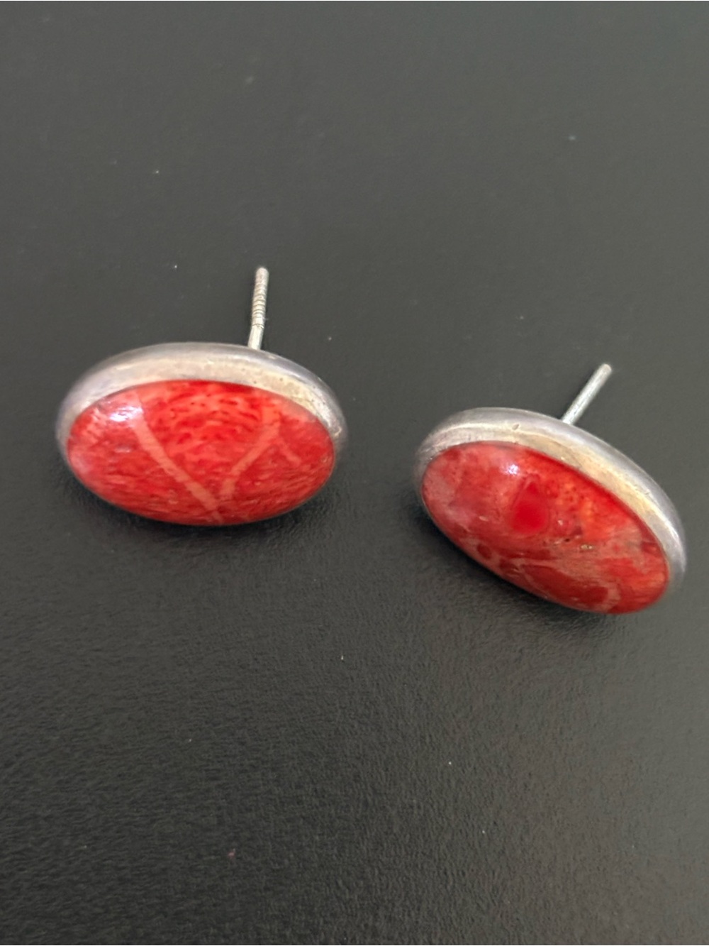 .925 Sterling Silver Fine Jewelry Red SPINY OYSTER Large 17mm Oval Stud Earrings